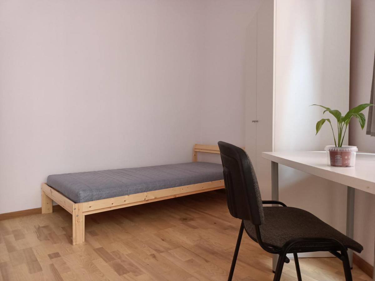 Cruz Mieszkanie Pokoje Centrum Przytulny Czysty Lokal Na Noc Łódź Esterno foto